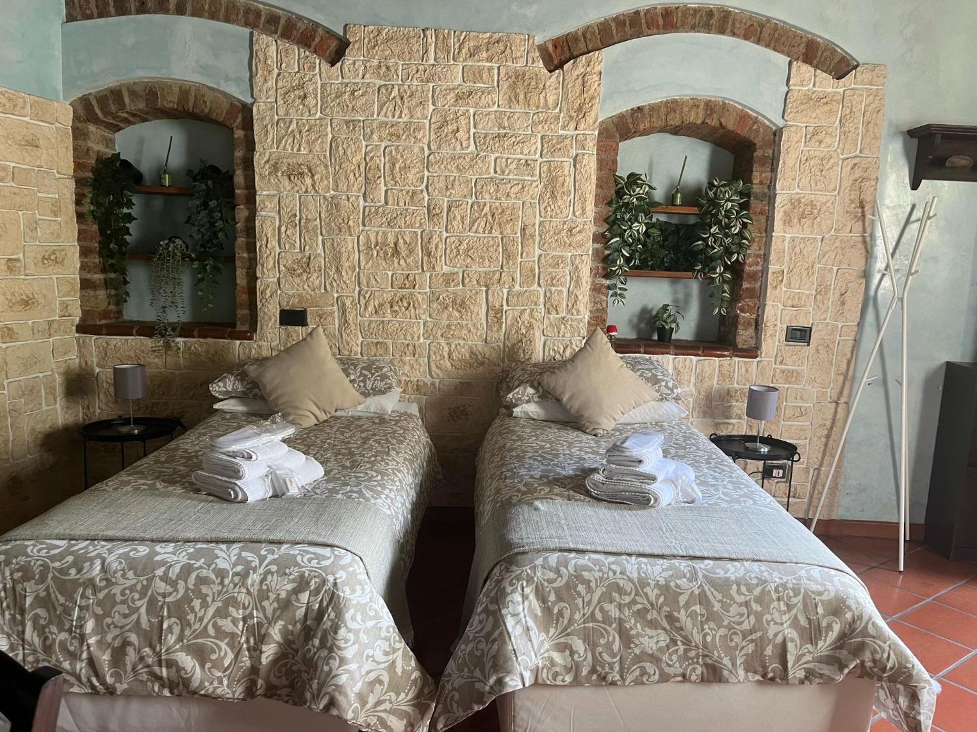 Monolocale Adelaide Abbadesse Guest House Milan Extérieur photo
